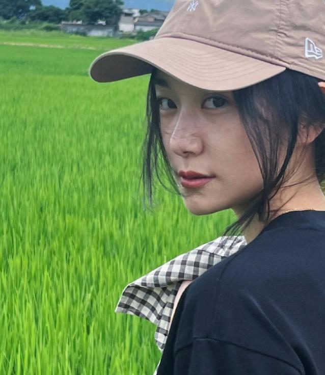 孙俪妹妹北电毕业照 和夏梦一同进入娱乐圈发展 孙俪妹妹北电毕业照 和夏梦一同进入娱乐圈发展