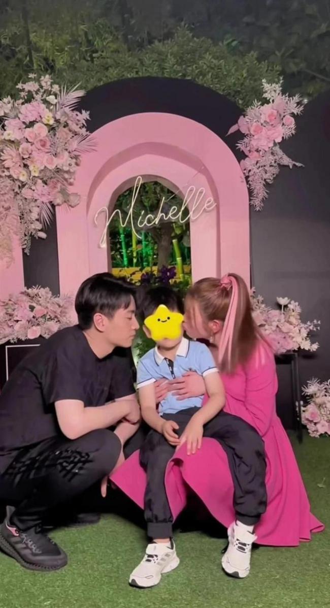 网曝陈晓宁愿净身出户也要离婚 陈妍希身材发福 网曝陈晓宁愿净身出户也要离婚 陈妍希身材发福