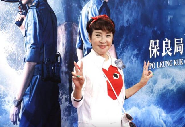 看了谢霆锋73岁妈妈近照 才知道张柏芝大儿子... 看了谢霆锋73岁妈妈近照 才知道张柏芝大儿子...