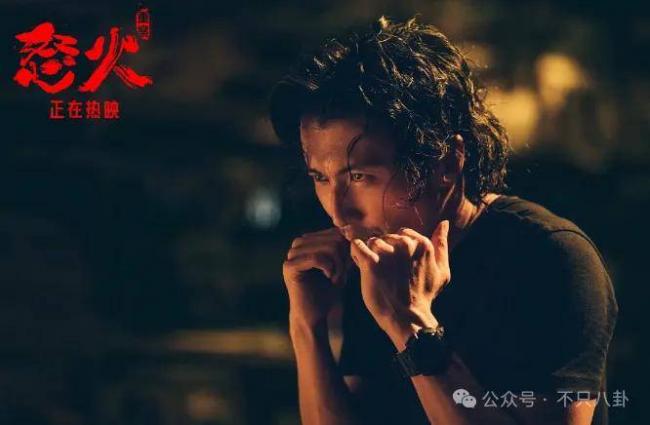 谢霆锋为王菲出气上热搜,他们怎么一直都这么甜 谢霆锋为王菲出气上热搜,他们怎么一直都这么甜