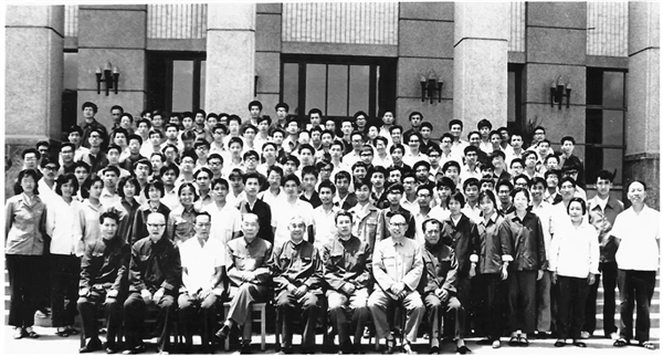 李政道逝世:他的一生 不只有诺贝尔物理学奖 李政道逝世:他的一生 不只有诺贝尔物理学奖