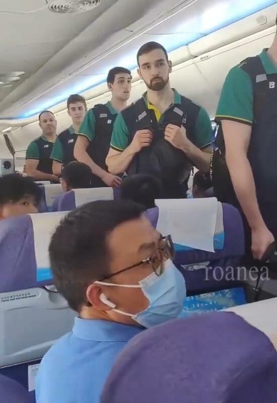 当中国人民真委屈 王毅竟还以此自豪 当中国人民真委屈 王毅竟还以此自豪