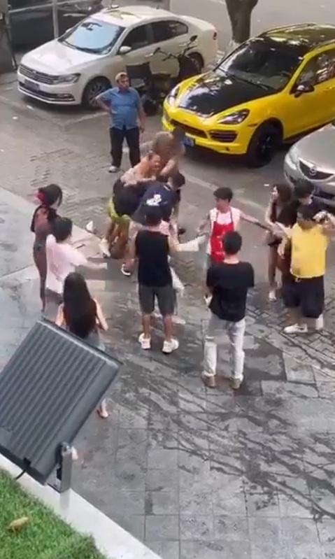 当中国人民真委屈 王毅竟还以此自豪 当中国人民真委屈 王毅竟还以此自豪