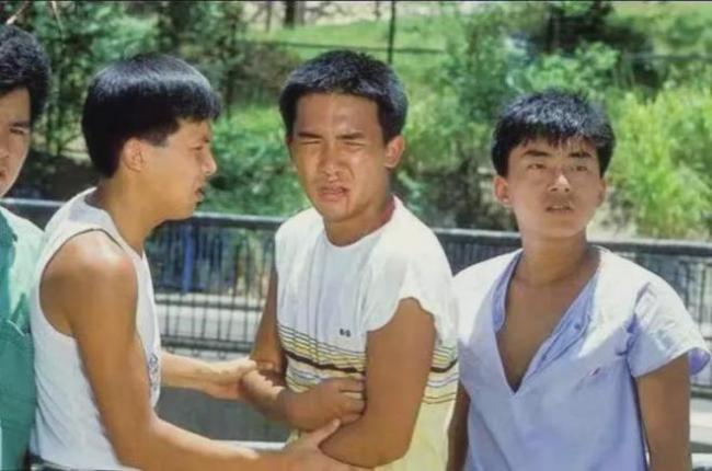 他曾与张学友齐名 和郑裕玲恋爱16年无疾而终 他曾与张学友齐名 和郑裕玲恋爱16年无疾而终