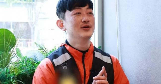 41岁外卖员月赚1200万 遇车祸惨死 41岁外卖员月赚1200万 遇车祸惨死