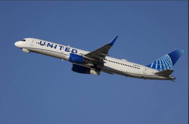 美联合航空客机惊传差点空中相撞 美联合航空客机惊传差点空中相撞