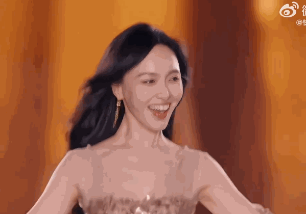 巴黎时装周:外媒没有滤镜,遍地普男普女? 巴黎时装周:外媒没有滤镜,遍地普男普女?