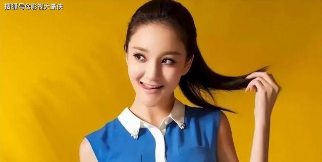 中国女星带女儿移美 离婚8年后成好莱坞高管