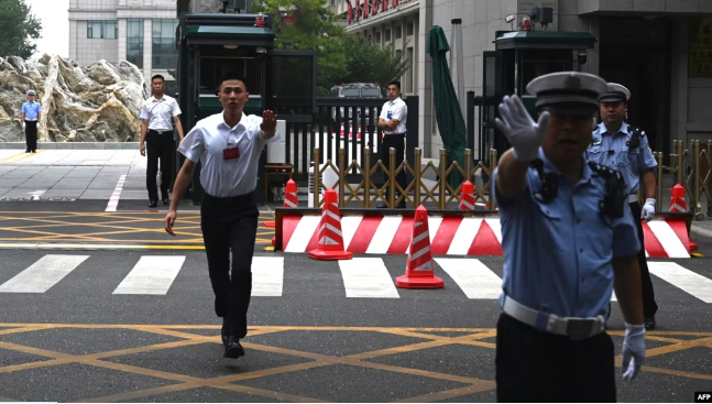 乱世到来  中南海惶惶不可终日