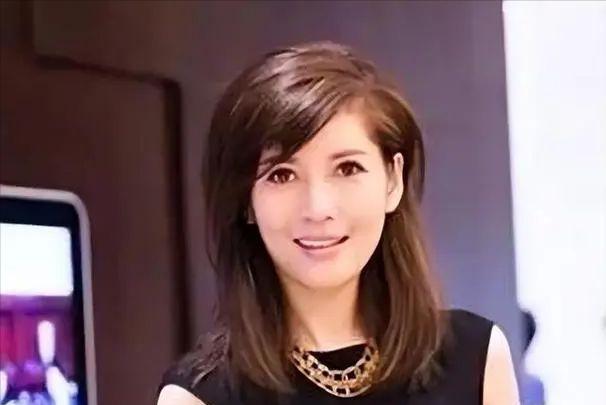 她是“凤凰卫视第一美女” 有大佬为其花1000万 她是“凤凰卫视第一美女” 有大佬为其花1000万