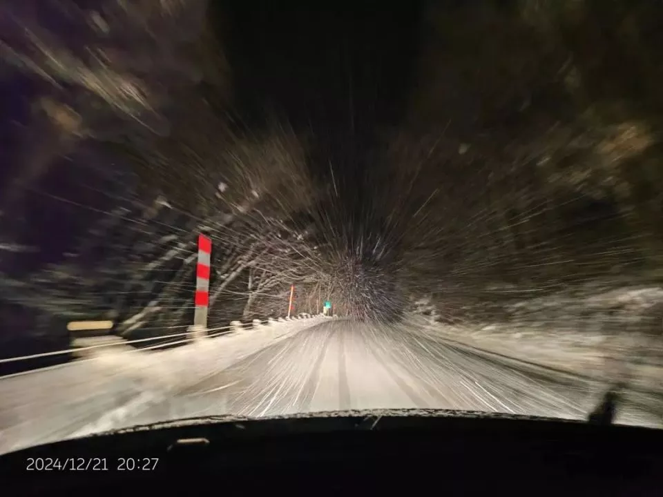 中国游客滑雪窒息身亡，“粉雪”有多险？