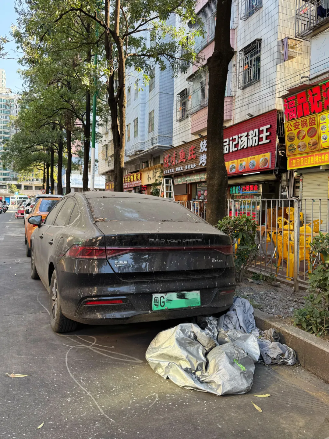 “一年两箱油”大军 重启“僵尸车”回家过年