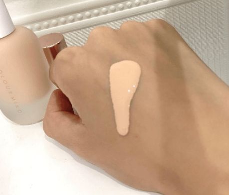 冷白皮粉底液适合黄调还是粉调 冷白皮粉底液适合黄调还是粉调