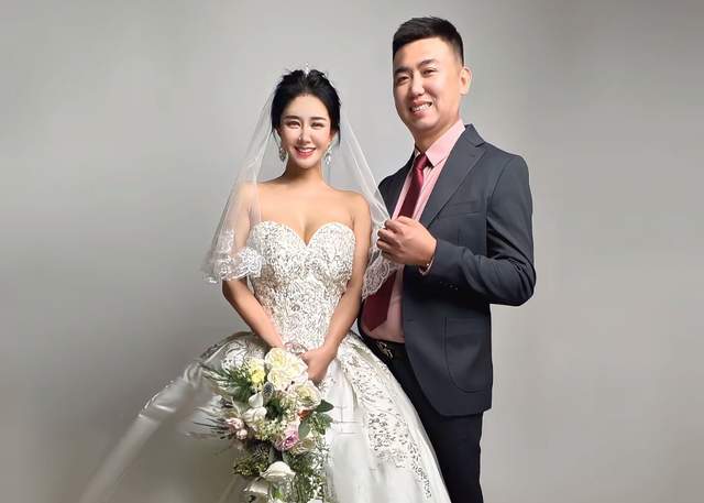 41����Ǽ޵�ɽ��ũ�壡����ˮϯͷ��һ֦��