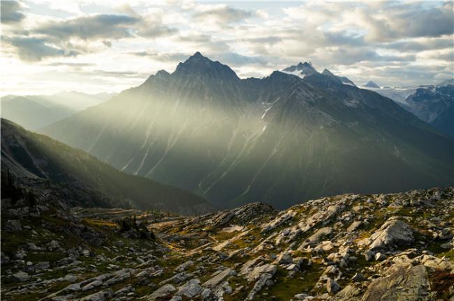 春意绽放 共赴BC省山海画卷 春意绽放 共赴BC省山海画卷