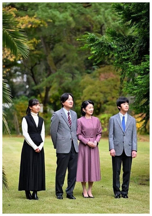 日本王室面临绝后风险 5个公主4个大龄未婚