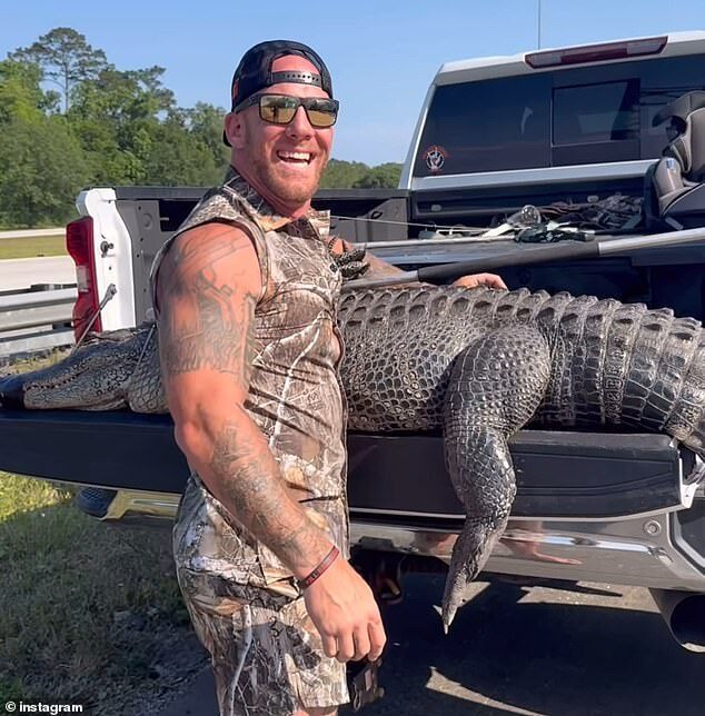美硬汉单挑3米巨鳄 全程无防护 结局曝光 美硬汉单挑3米巨鳄 全程无防护 结局曝光
