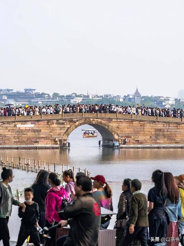五一最惨十景区：泰山简直要命 第一太太过分