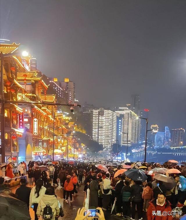 五一最惨十景区：泰山简直要命 第一太太过分