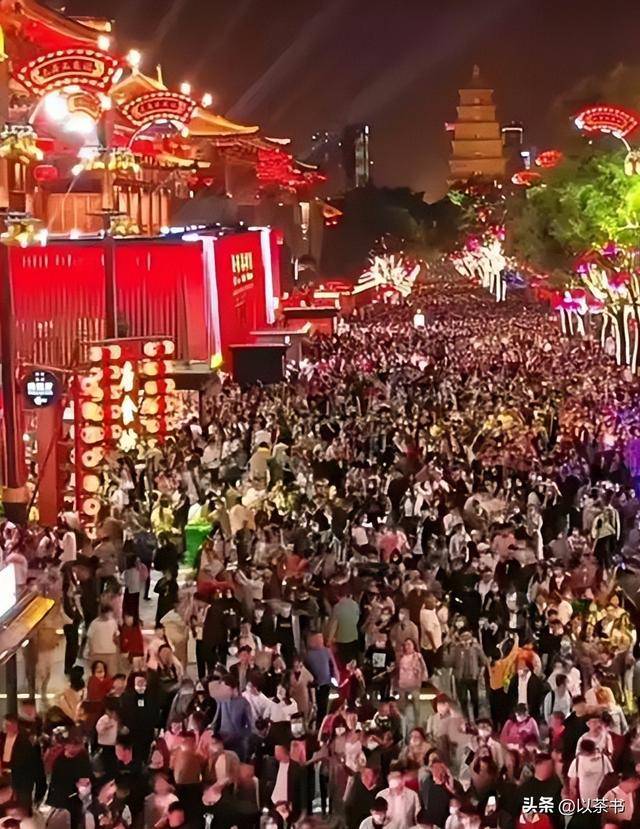 五一最惨十景区：泰山简直要命 第一太太过分