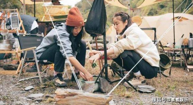 林心如霍建华带女儿出门，霍建华变成“女儿控”