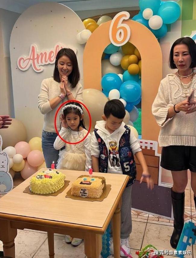 林心如霍建华带女儿出门，霍建华变成“女儿控”