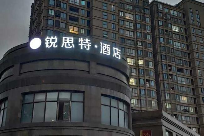 老外傻了：部分中国酒店仍拒绝接待外国人