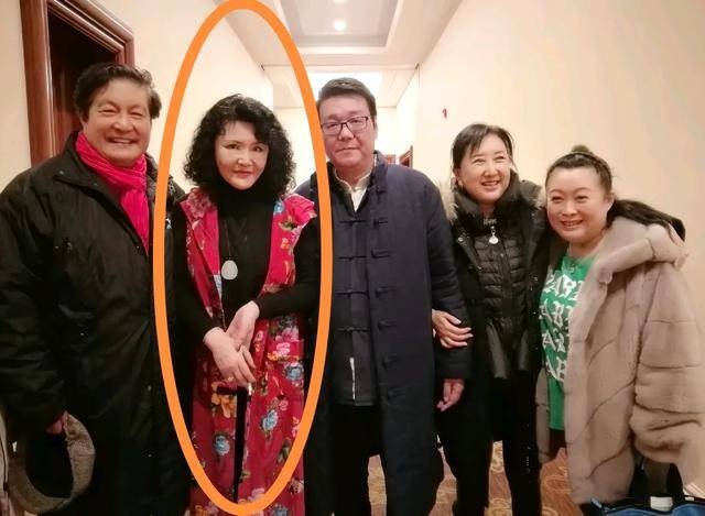 宋庆龄养女去世 病因曝光 生前烟不离手