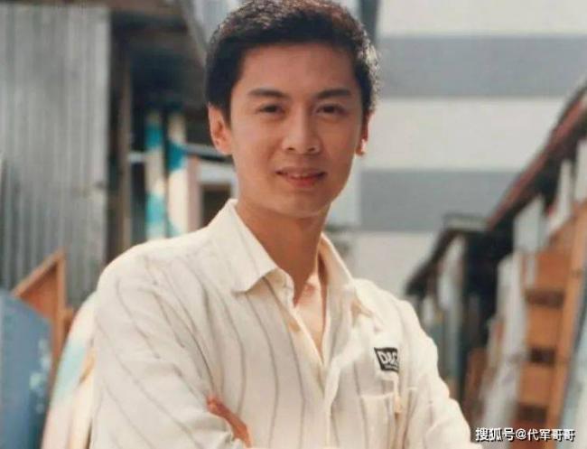 一晚输一亿后，他放弃267亿家产后出家