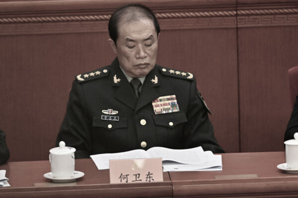 何卫东遭爆已死亡 习处境不妙