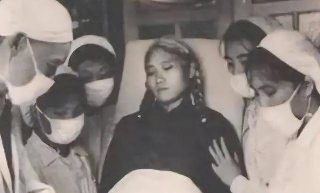 难怪地主强抢白毛女 曝原型罗昌秀救出时四张照