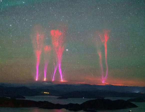 Ȱ澰ֺɫ硱