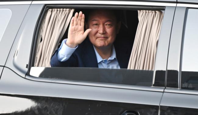 热评：韩国总统外交偷情术