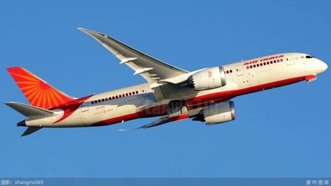 787全球首次全机坠毁！印航空难，或为机械故障