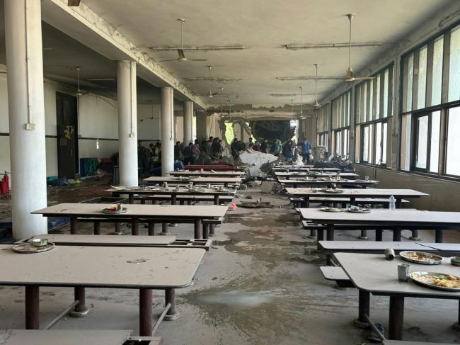 印航客机撞上医学院 超290人罹难 各国哀悼