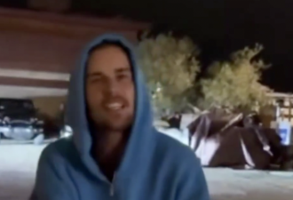 加拿大小天王备受情绪病困扰 当街发飙视频疯传 加拿大小天王备受情绪病困扰 当街发飙视频疯传