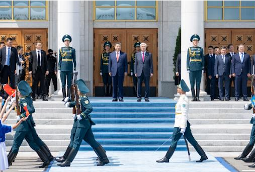老朋友意外泄露了习近平两个秘密