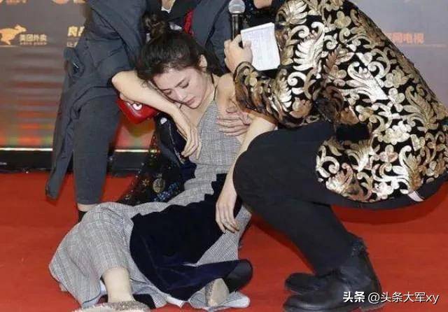 想学章子怡控场，没料到她竟被戛纳红毯驱赶