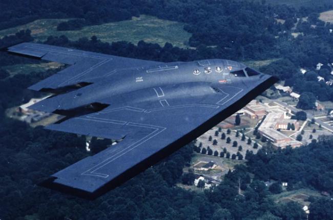 揭秘！B-2“作战餐”曝光  绝不能加…