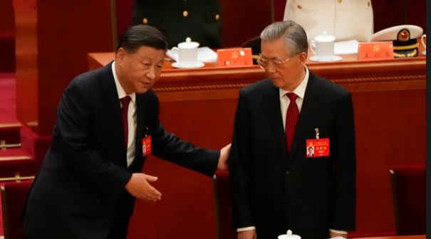 交权前奏 太上皇复活、习被上紧箍咒