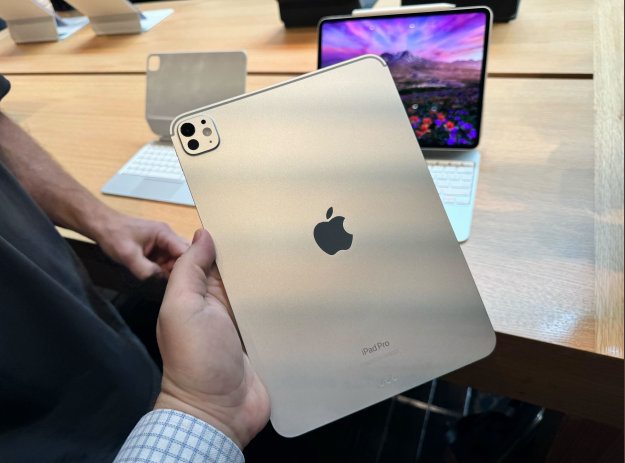 新一代iPad竟用上4颗镜头 实际用途揭晓 新一代iPad竟用上4颗镜头 实际用途揭晓