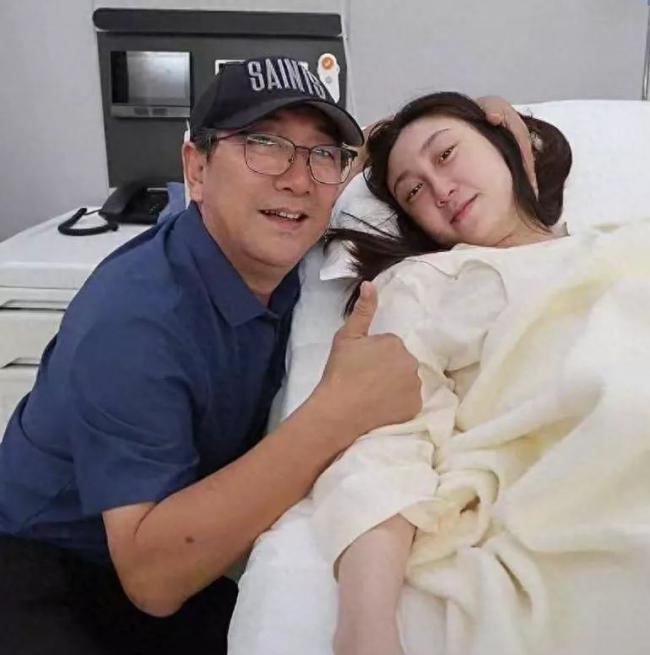 水均益官宣当姥爷 否认前妻瘫痪将其抛弃 水均益官宣当姥爷 否认前妻瘫痪将其抛弃