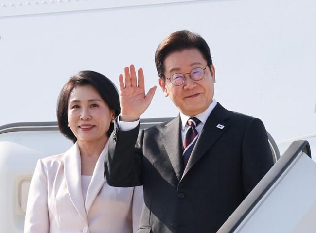 川普盼借美韩峰会与金正恩“旧情复燃”