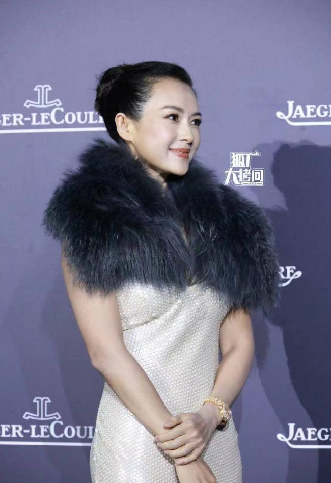 章子怡出席活动，状态满分