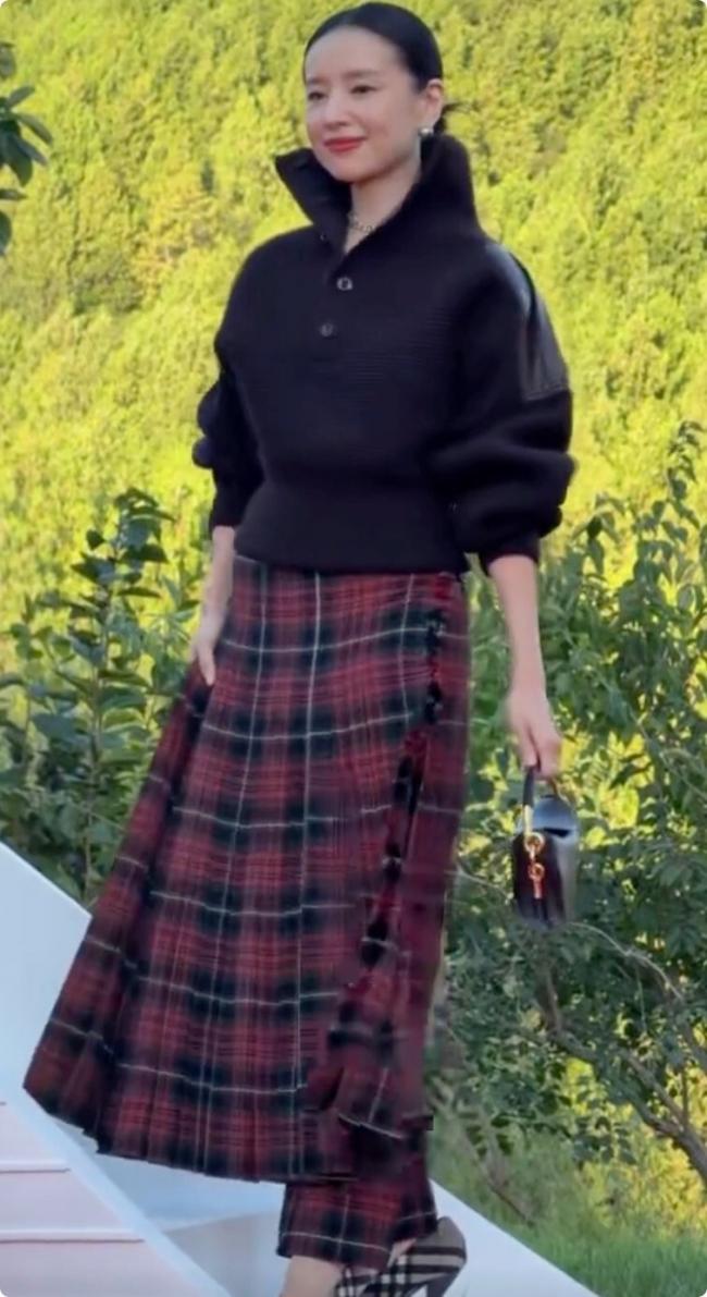 北京这一夜:刘涛葫芦身材抢镜 董洁翻车 北京这一夜:刘涛葫芦身材抢镜 董洁翻车