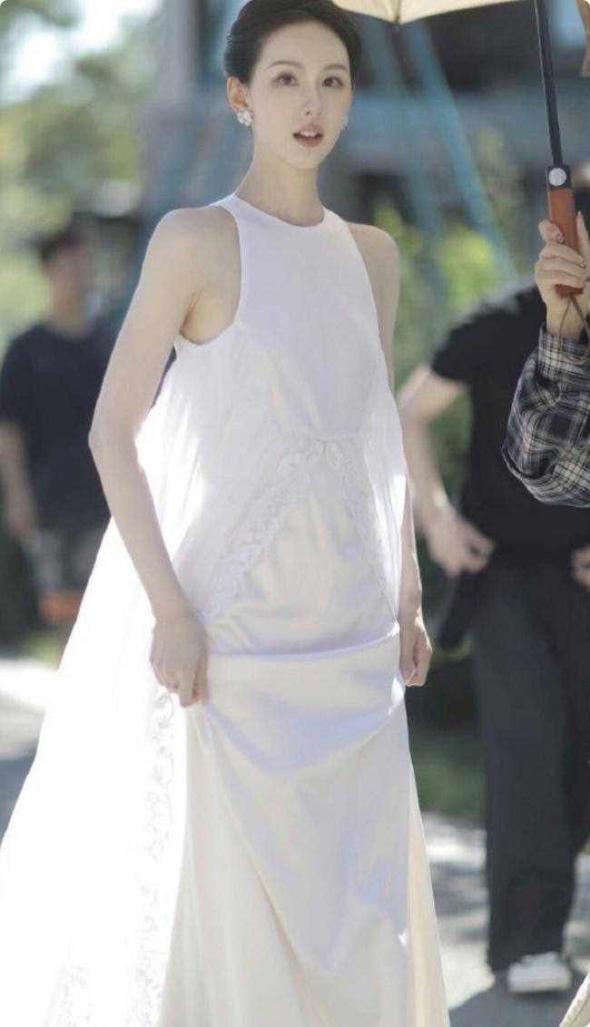 北京这一夜:刘涛葫芦身材抢镜 董洁翻车 北京这一夜:刘涛葫芦身材抢镜 董洁翻车