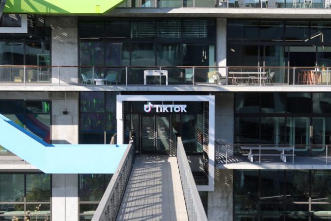 急欲搞定这件头等大事，北京献祭TikTok