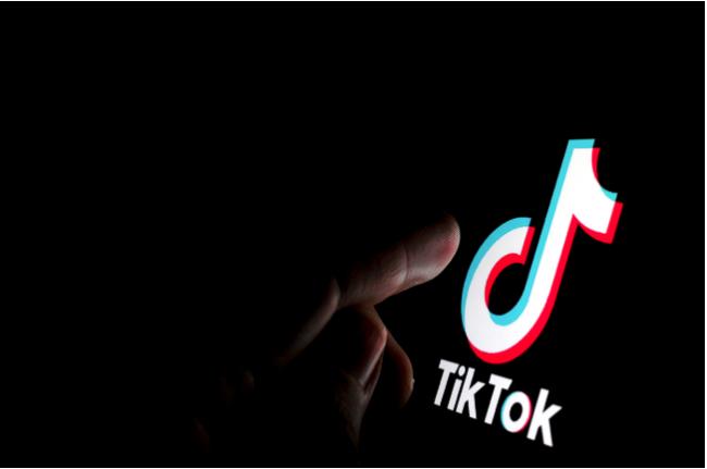 白宫：甲骨文将重建TikTok美版演算