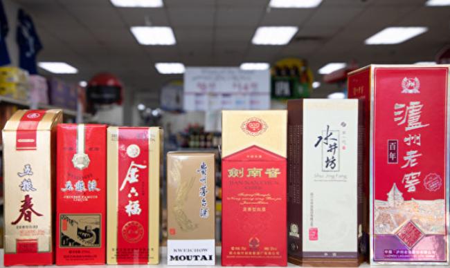 双节来临 中国白酒企业大打价格战