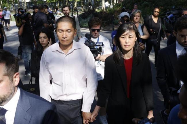 惨，中共代理人孙雯、胡骁败诉